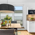 아파트 Penthouse Hygge Mit Meerblick - 올페니츠